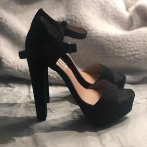 Black Steve Madden heels